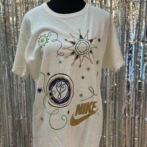 Vintage NWT 90s Nike Grey Tag Art Graphic T Shirt Womens Size Large Solid White